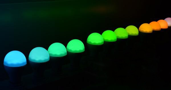 江風益團隊再結(jié)碩果 黃光LED芯片讓世界贊嘆